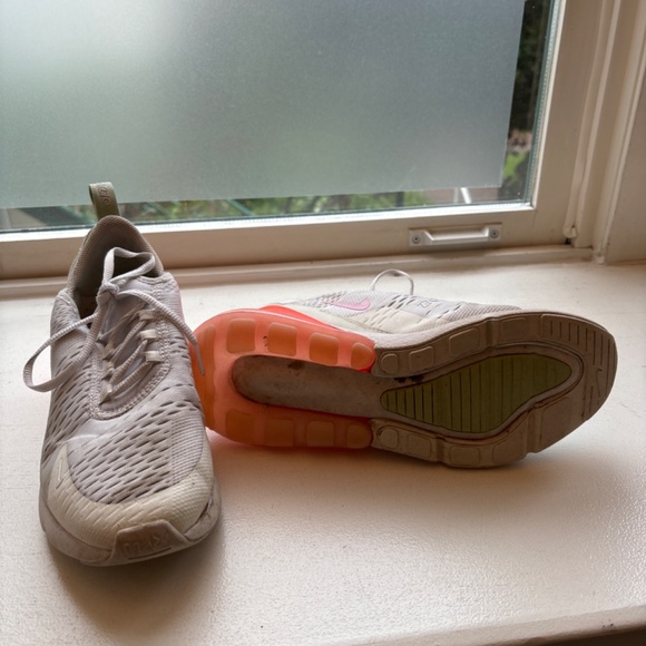 Running shoes - Picture 4 of 5